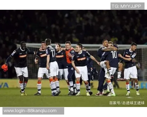 卢顿与巴恩斯利的激烈对决谁能在这场较量中笑到最后 卢顿与巴恩斯利的激烈对决谁能在这场较量中笑到最后